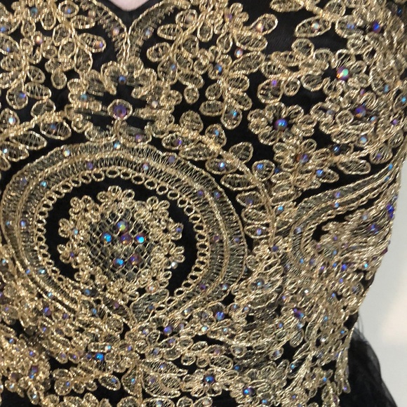 Chiffon Beads and Embroidered Prom or Wedding Gown - Picture 9 of 15